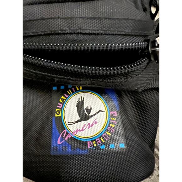 Vintage 90s Quality Camera Pouch - Picture 2 of 2